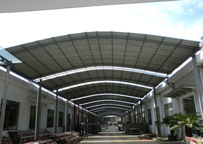 钢结构雨棚案例